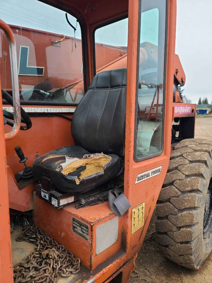 2000 LULL 1044C-54 Forklifts Equipment for Sale or Rent in Portland Oregon Crane Network image 9