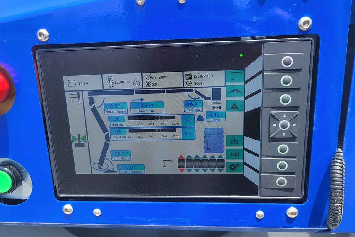 2023 AL68 Personnel Equipment for Sale or Rent in Milwaukee Wisconsin Crane Network image 5