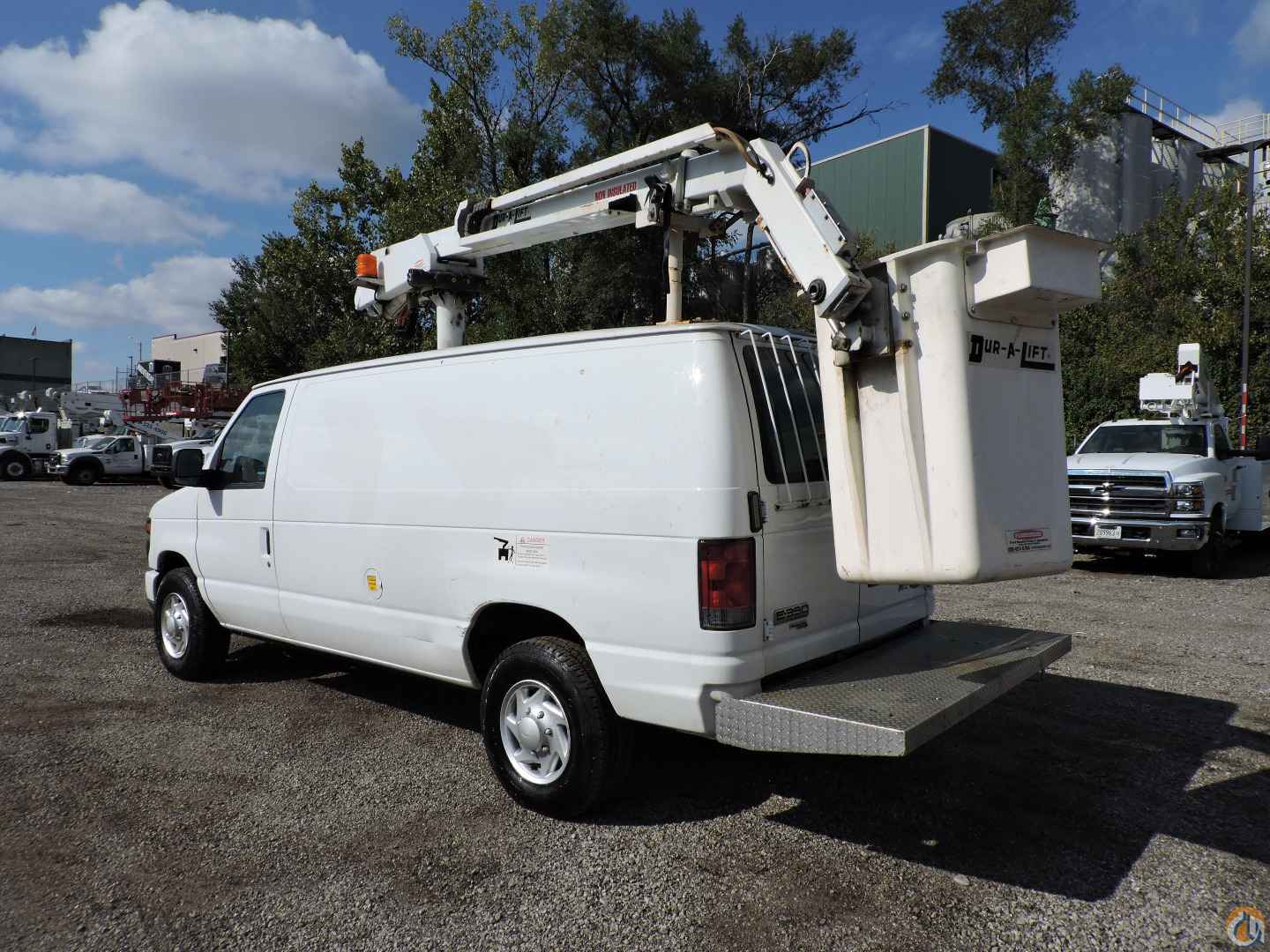 2012 DUR-A-LIFT DVS 29TS Bucket/Service Truck Crane for Sale in Hodgkins Illinois Crane Network image 2