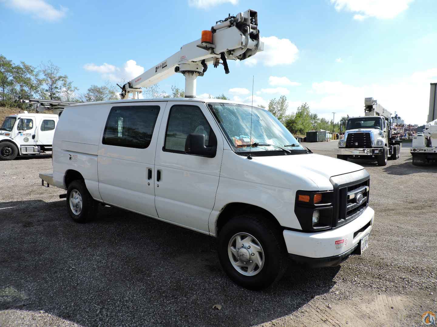 2012 DUR-A-LIFT DVS 29TS Bucket/Service Truck Crane for Sale in Hodgkins Illinois Crane Network image 5