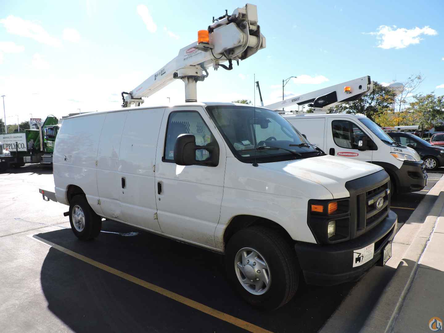 2014 DUR-A-LIFT DVS 29TS Bucket/Service Truck Crane for Sale in Hodgkins Illinois Crane Network image 0