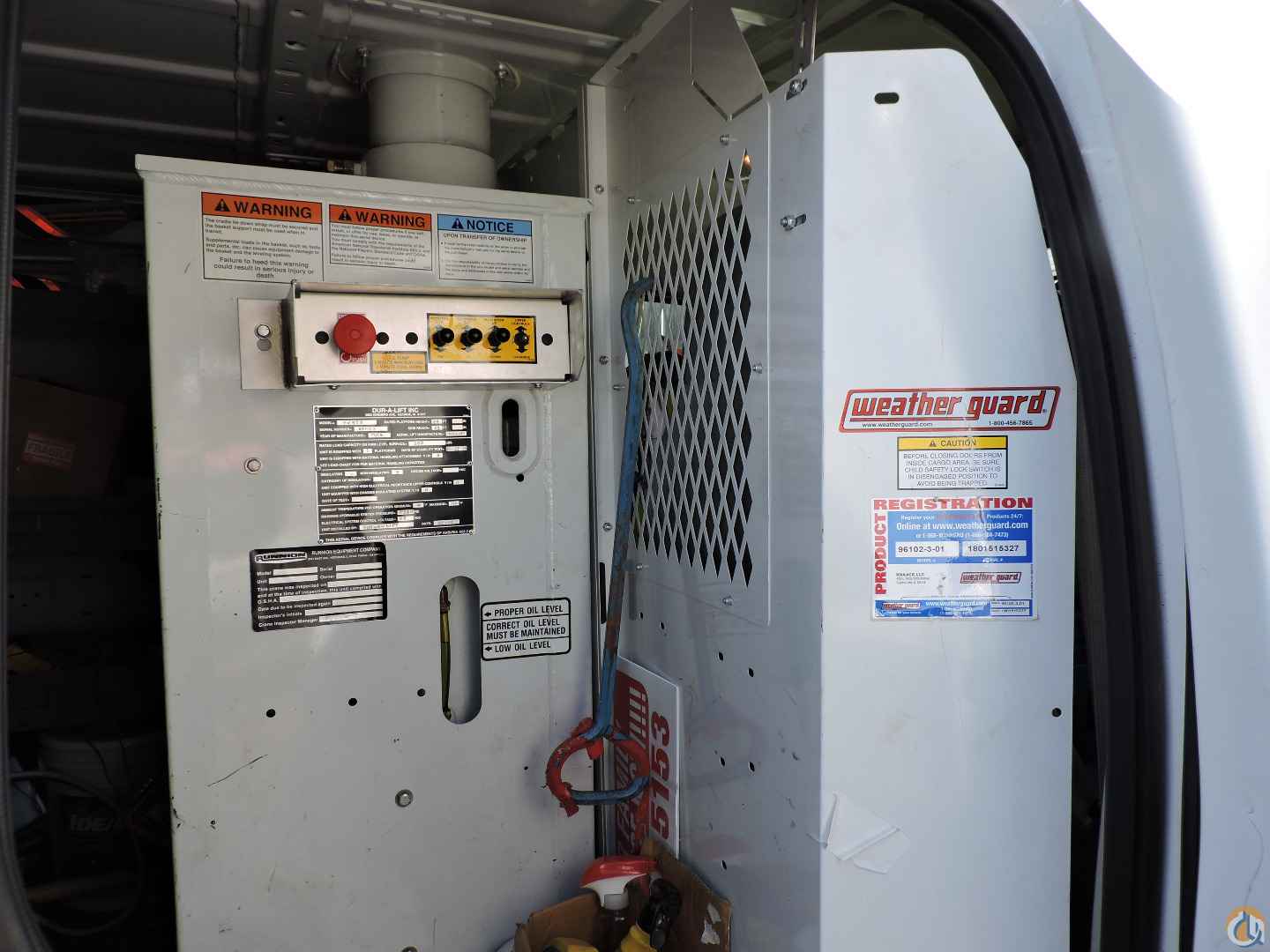 2014 DUR-A-LIFT DVS 29TS Bucket/Service Truck Crane for Sale in Hodgkins Illinois Crane Network image 12