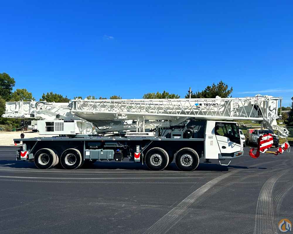 2025 Tadano GT-800XL Truck Mounted Telescopic Boom Crane for Sale in Lansing Michigan Crane Network image 5