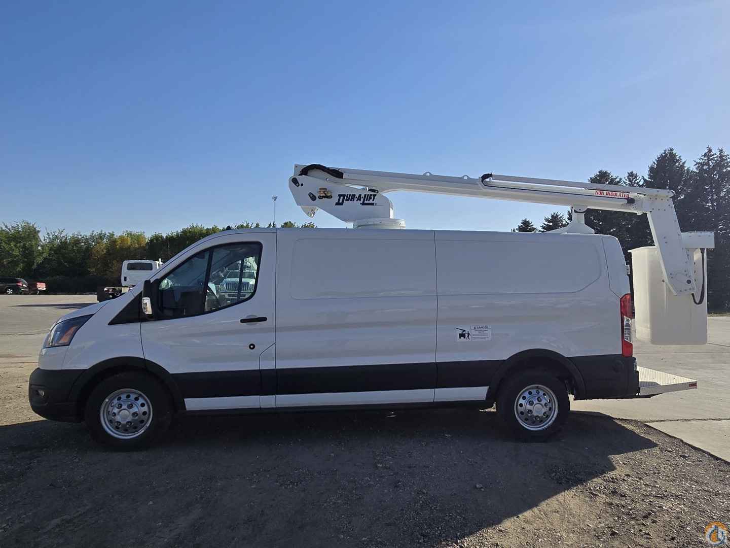 2024 DUR-A-LIFT Aerial Man Lifts Crane for Sale in Hodgkins Illinois Crane Network image 5