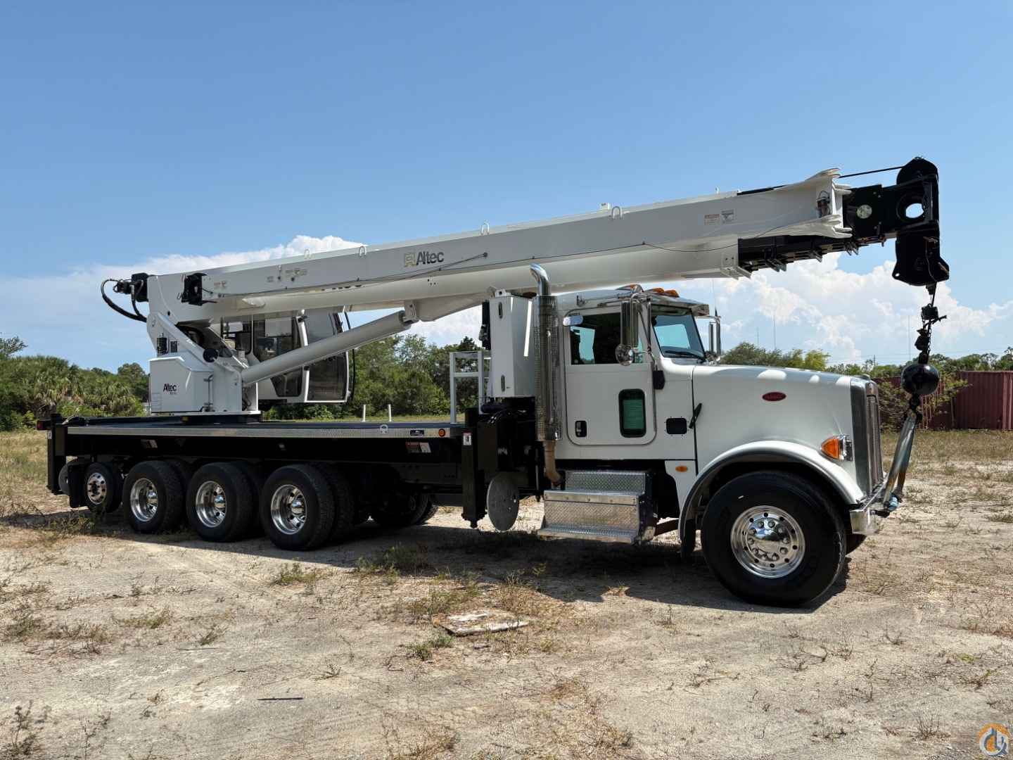 2017 Altec AC40-152S Boom Truck Crane for Sale in Fort Pierce Florida Crane Network image 3