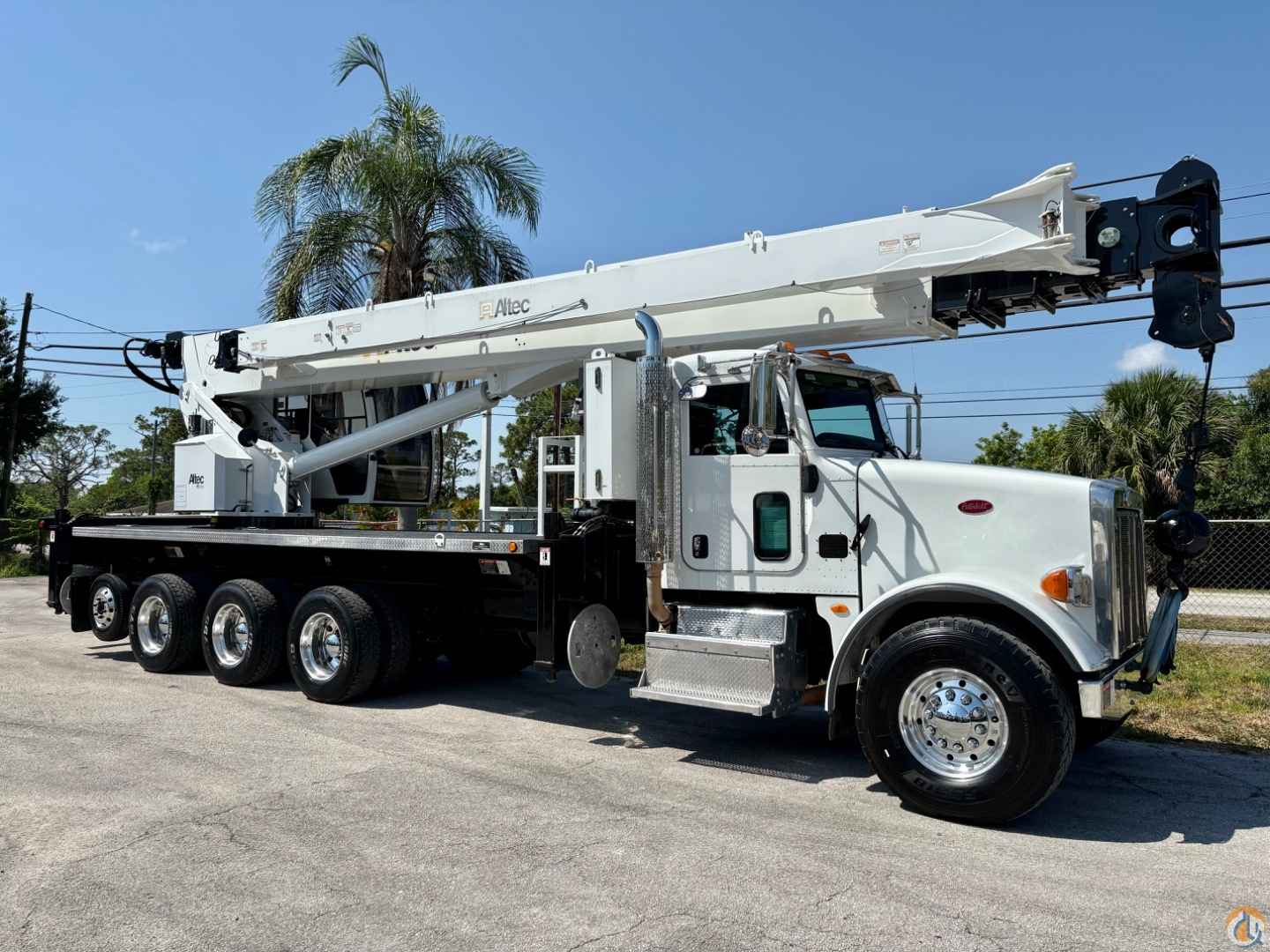 2017 Altec AC40-152S Boom Truck Crane for Sale in Fort Pierce Florida Crane Network image 20