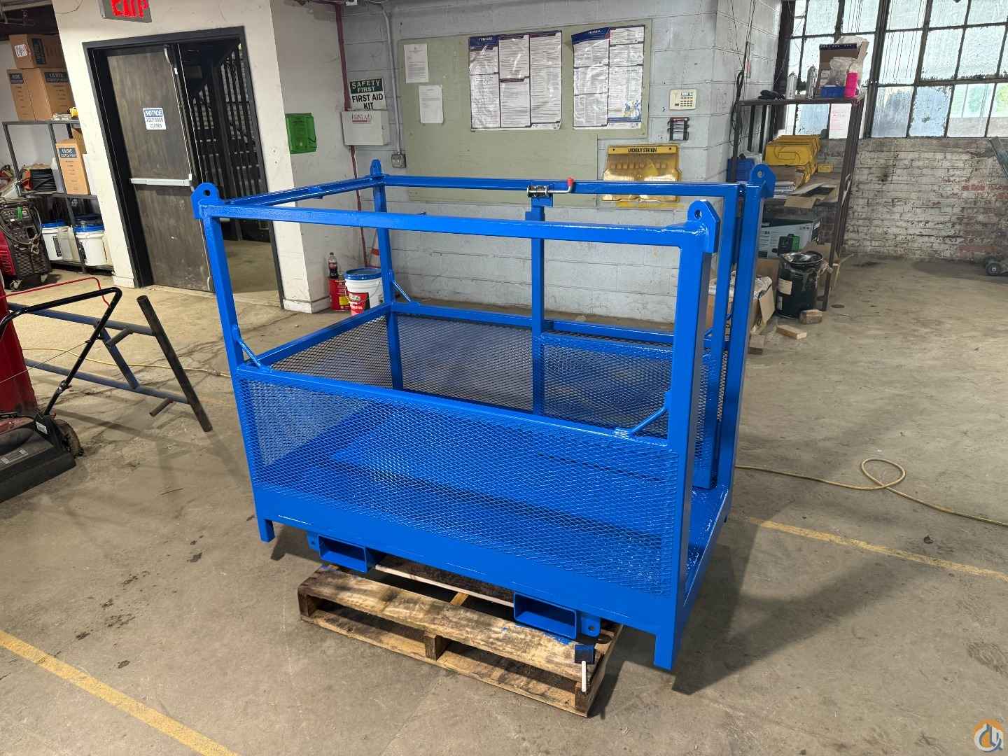 Crane Man Baskets Man Baskets Part for Sale in Chattanooga Tennessee Crane Network image 6