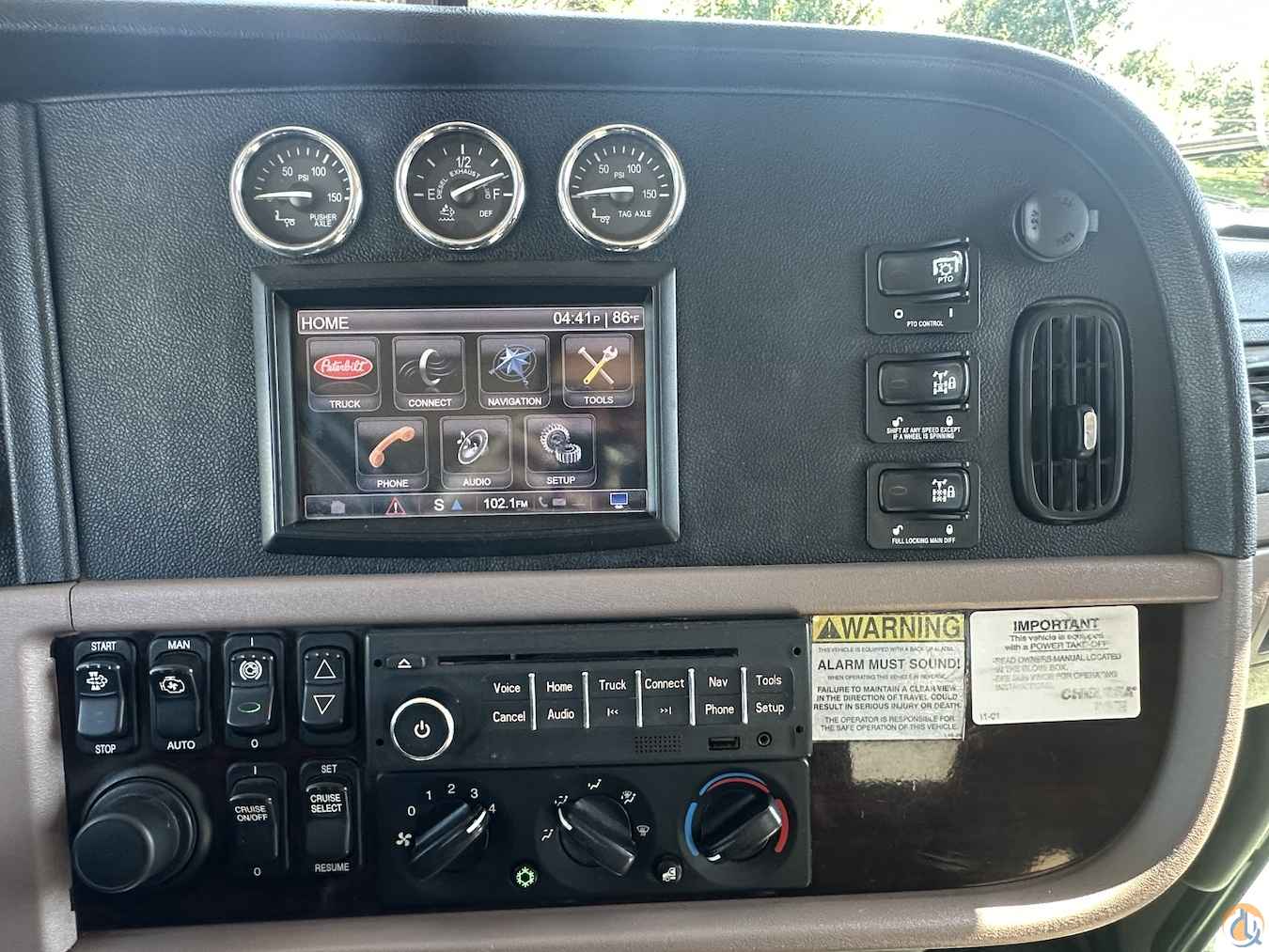 2015 National 900H Boom Truck Crane (Sold) in Cleveland Ohio Crane Network image 12