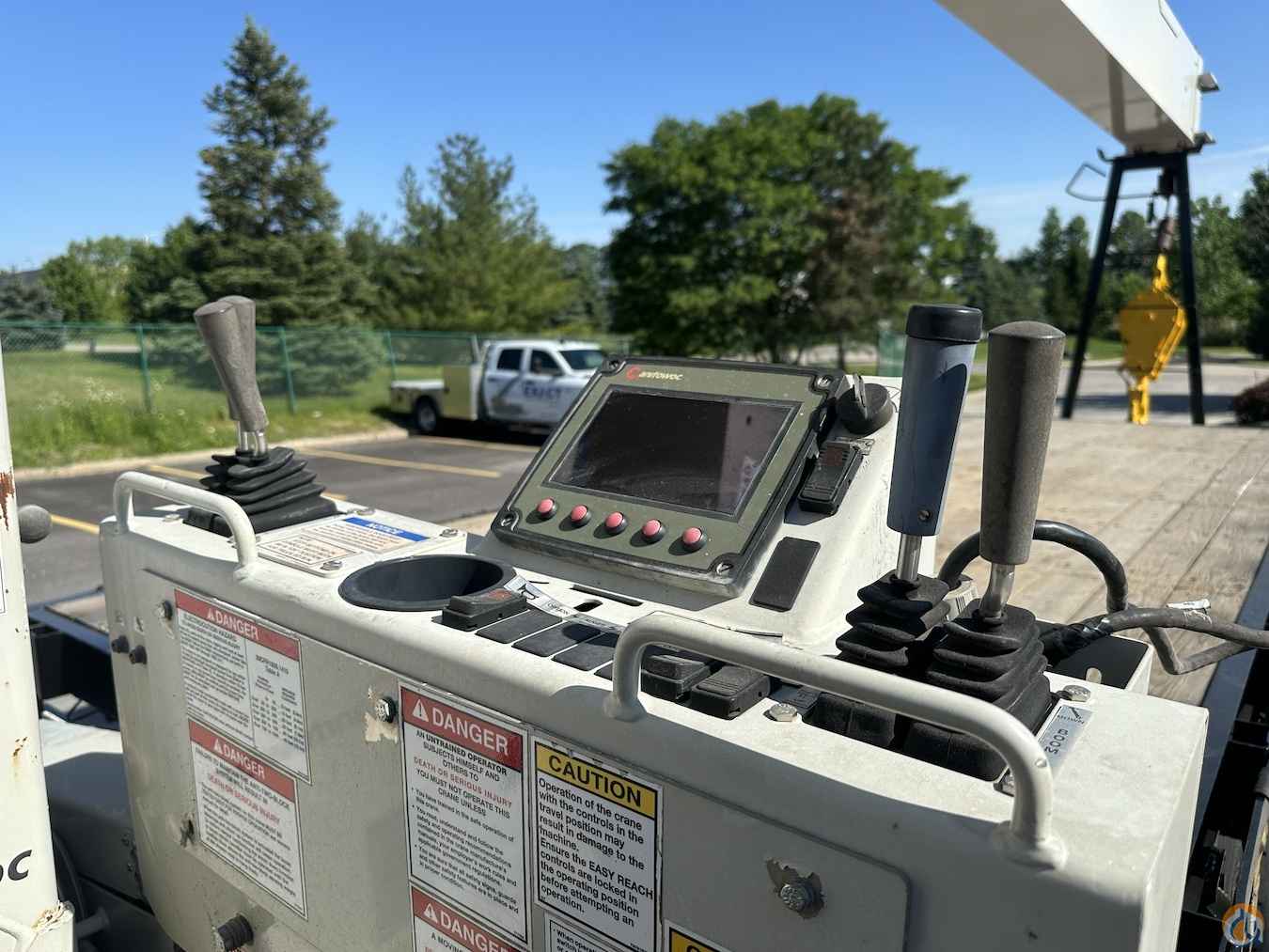 2015 National 900H Boom Truck Crane (Sold) in Cleveland Ohio Crane Network image 14