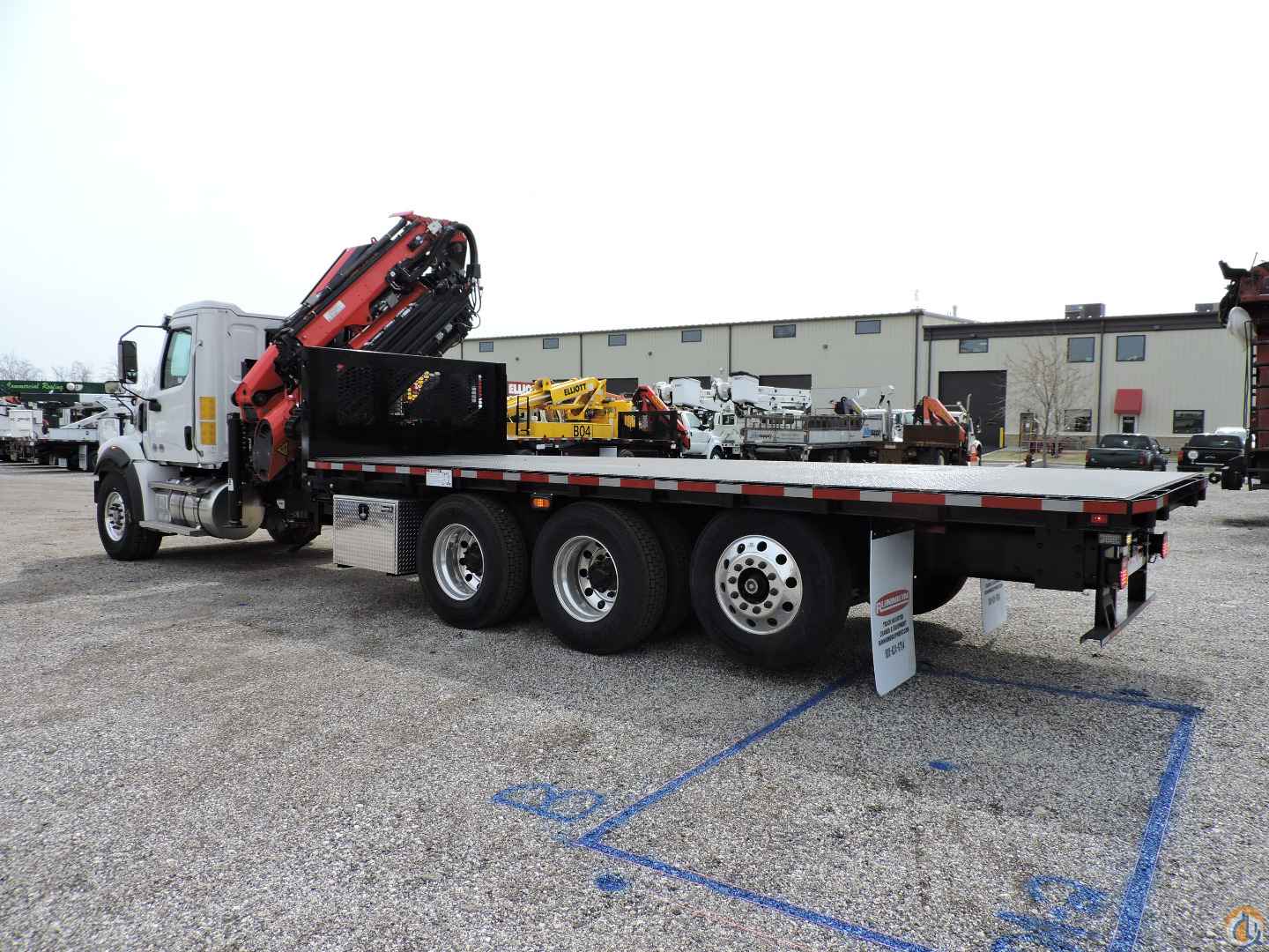 2025 Palfinger Mounted Knuckle Boom Crane for Sale in Hodgkins Illinois Crane Network image 6