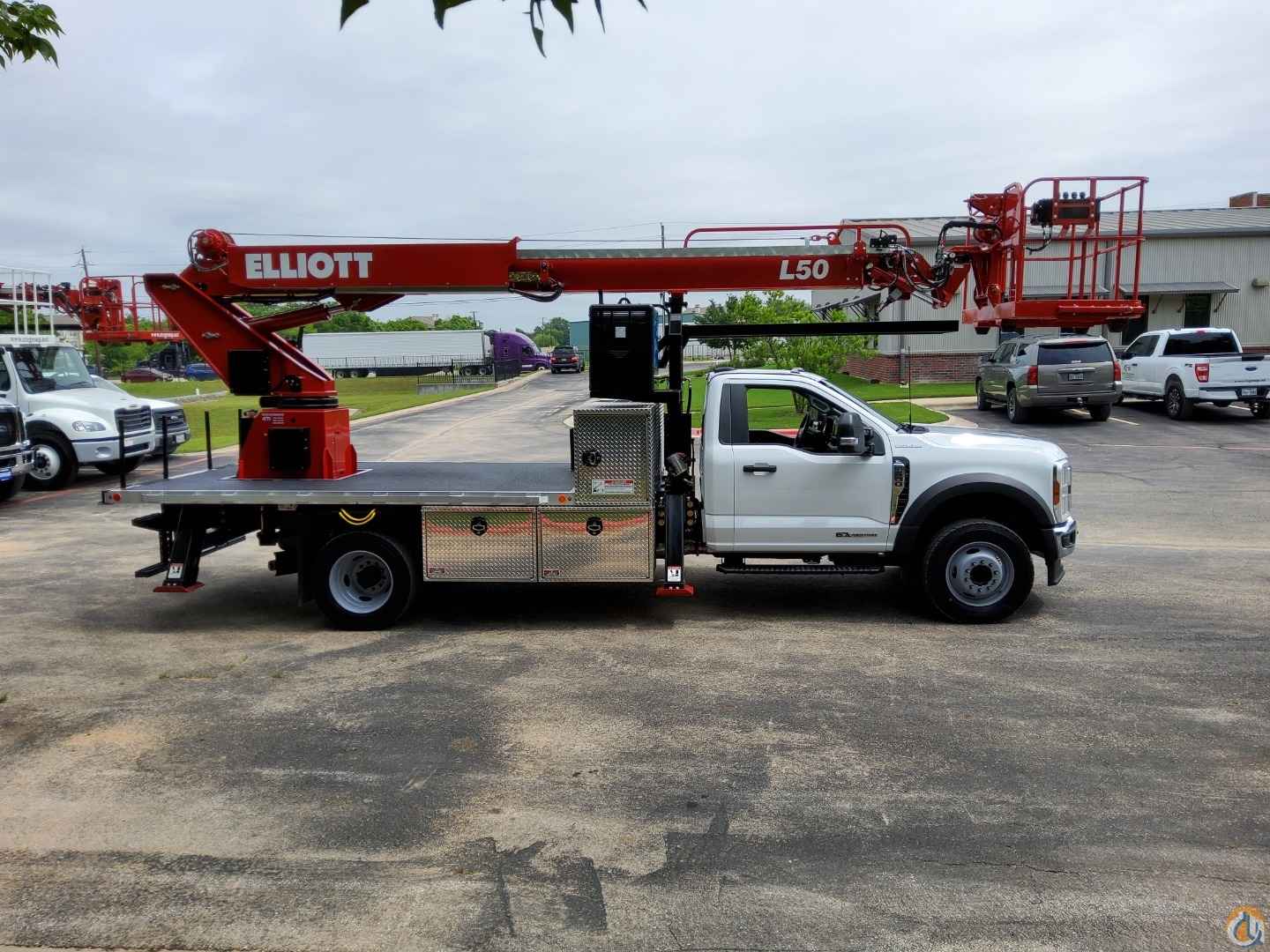 2024 Elliott L50 Aerial Man Lifts Crane (Sold) in Pflugerville Texas Crane Network image 3