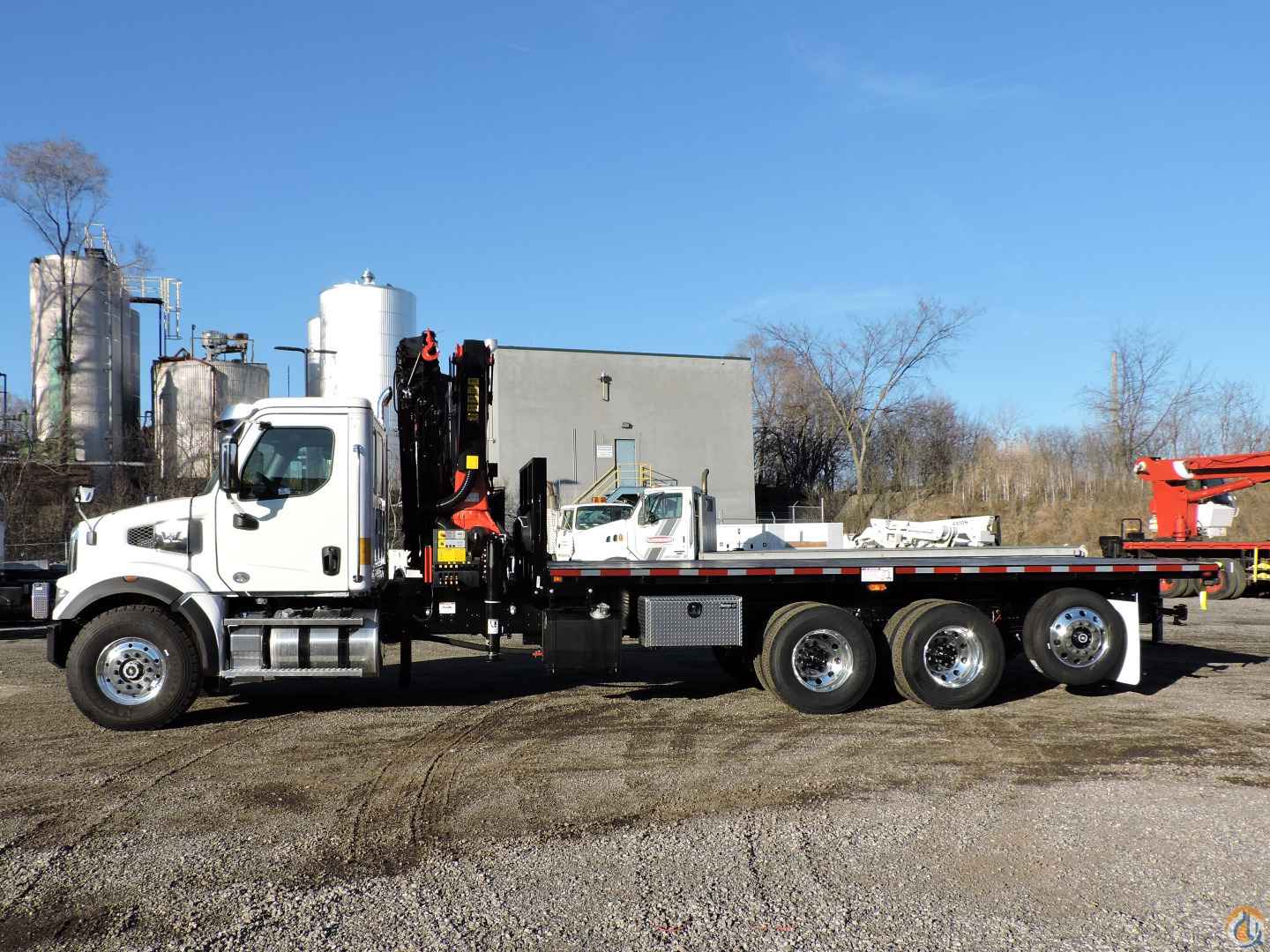 2024 Palfinger PK 33002 EH Mounted Knuckle Boom Crane (Sold) in Hodgkins Illinois Crane Network image 0