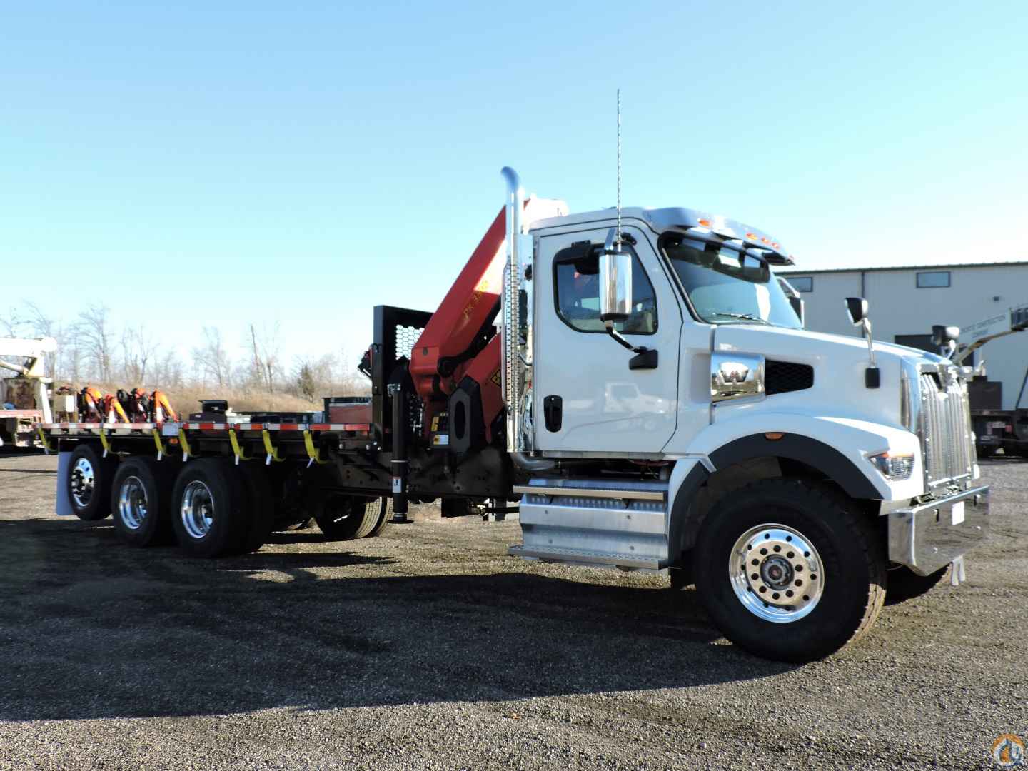 2024 Palfinger PK 33002 EH Mounted Knuckle Boom Crane (Sold) in Hodgkins Illinois Crane Network image 3