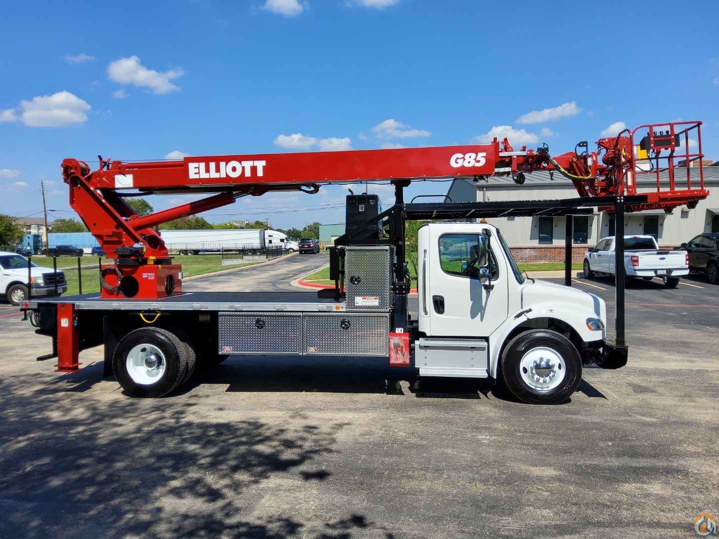 2024 Elliott G85R Bucket/Service Truck Crane (Sold) in Pflugerville Texas Crane Network image 5
