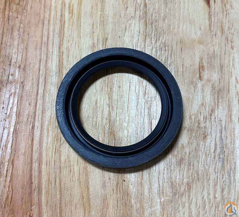 Oil Seal Seal Kits Part for Sale in Cleveland Ohio Crane Network image 1