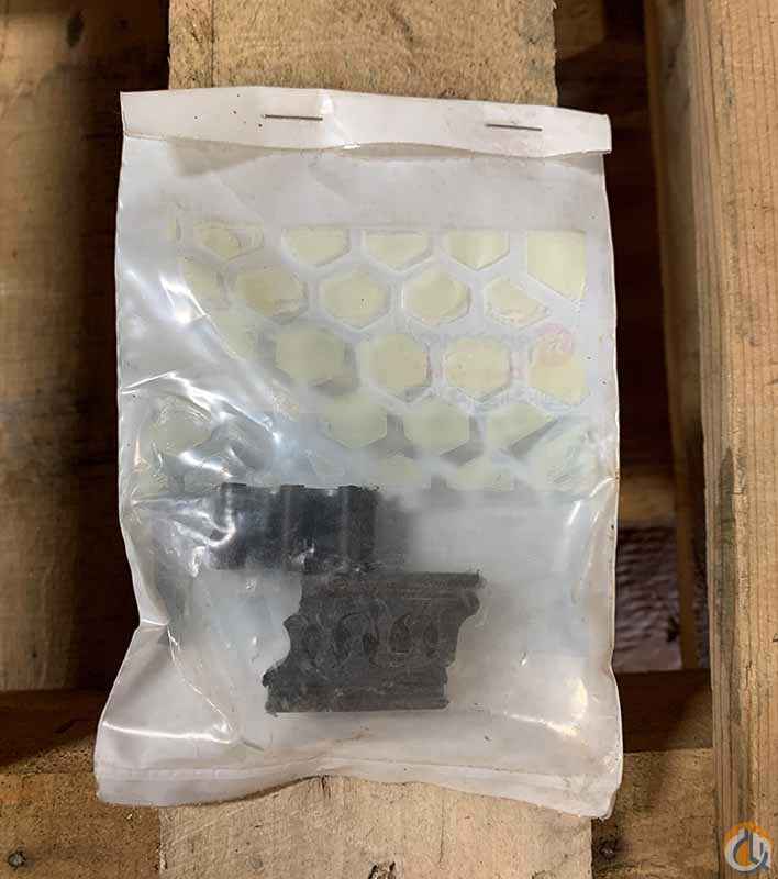 Clip Tube 1 1/4 Miscellaneous Part for Sale in Cleveland Ohio Crane Network image 1