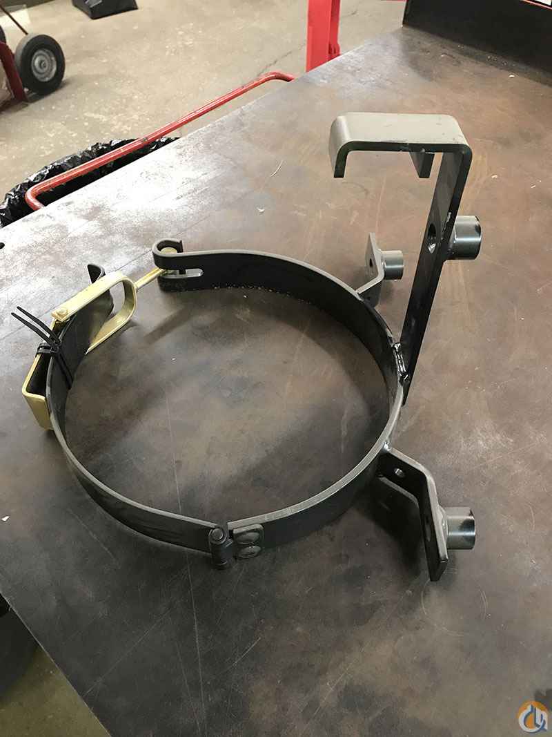 Terex LP Tank Bracket Miscellaneous Part for Sale in Cleveland Ohio Crane Network image 0