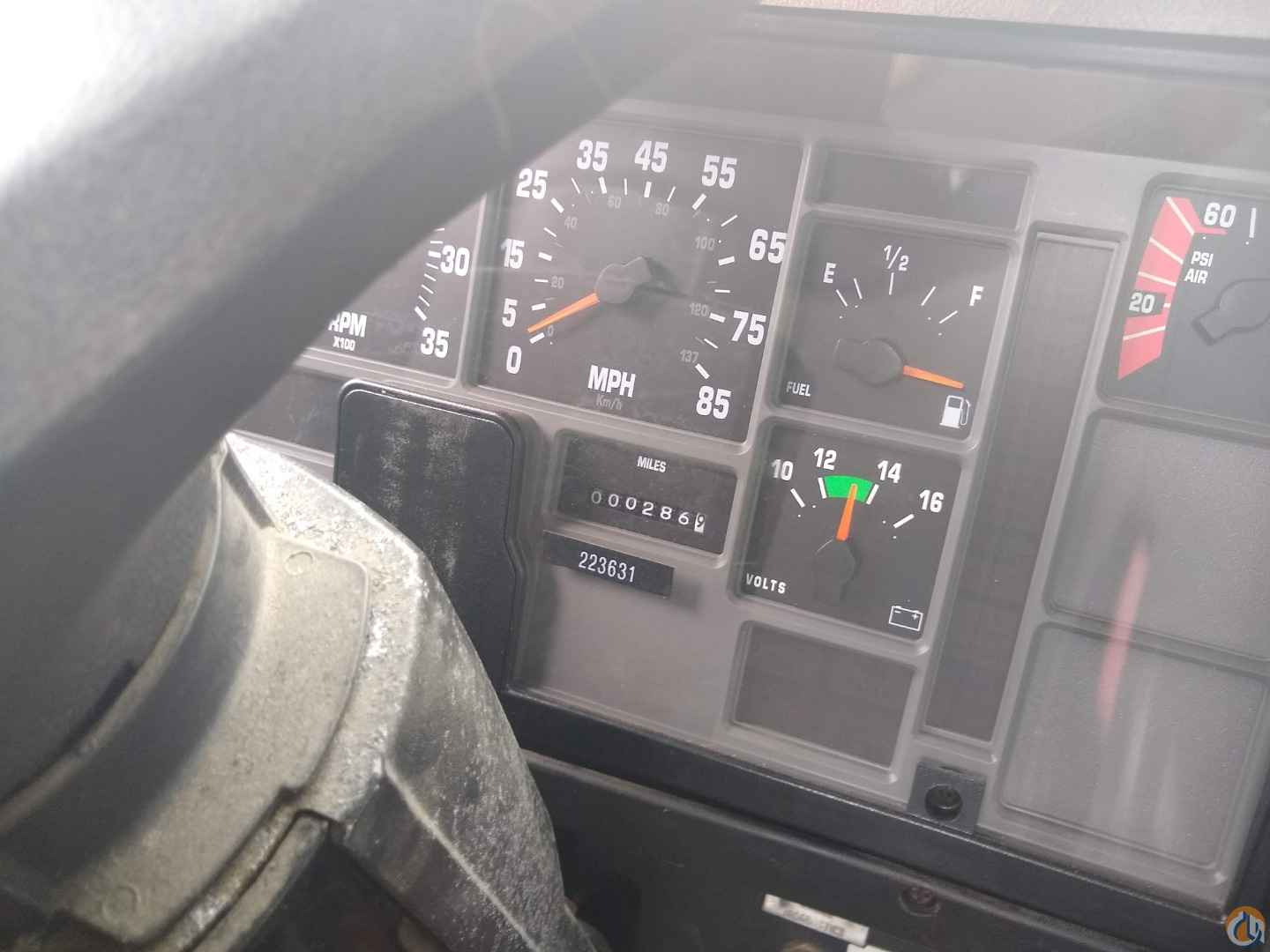 USED ELLIOT ECH - 3- 70 - H Aerial Man Lifts Crane (Sold) in Milwaukee Wisconsin Crane Network image 6