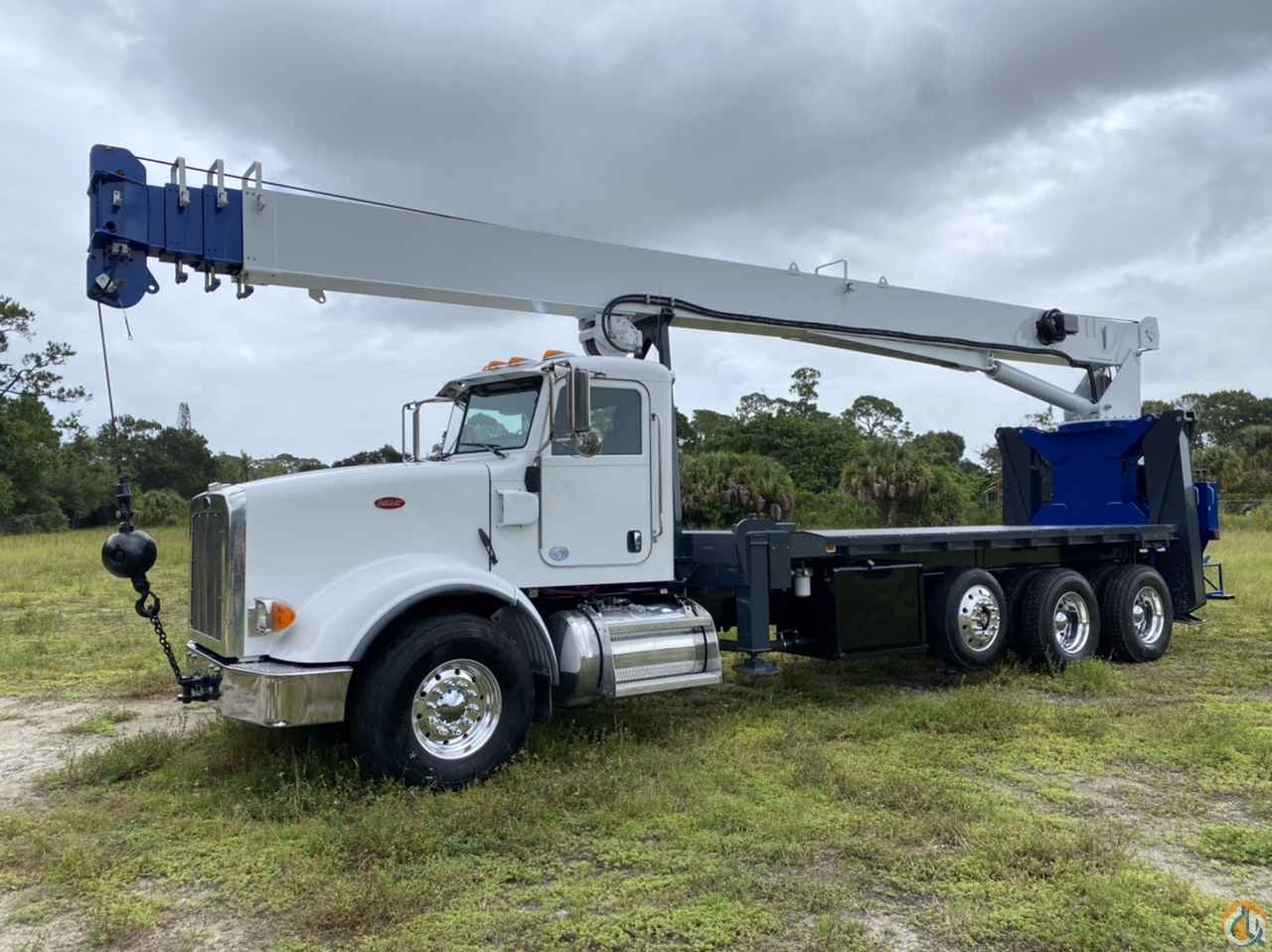 MANITEX 30124WL 30 TON 124’ REAR MOUNT, 2012 500 HP PETE 365 Boom Truck Crane (Sold) in New York Crane Network image 1