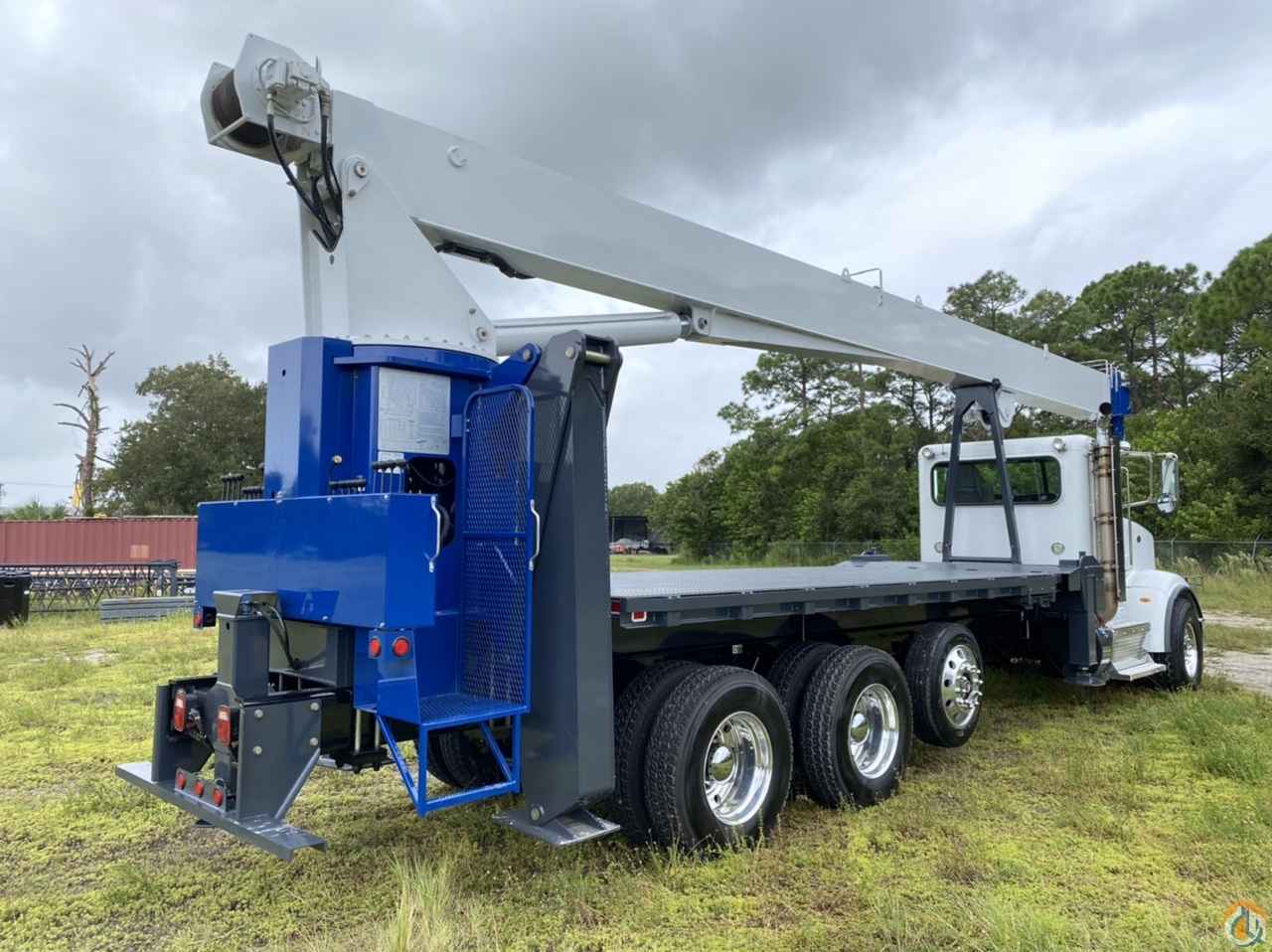 MANITEX 30124WL 30 TON 124’ REAR MOUNT, 2012 500 HP PETE 365 Boom Truck Crane (Sold) in New York Crane Network image 5
