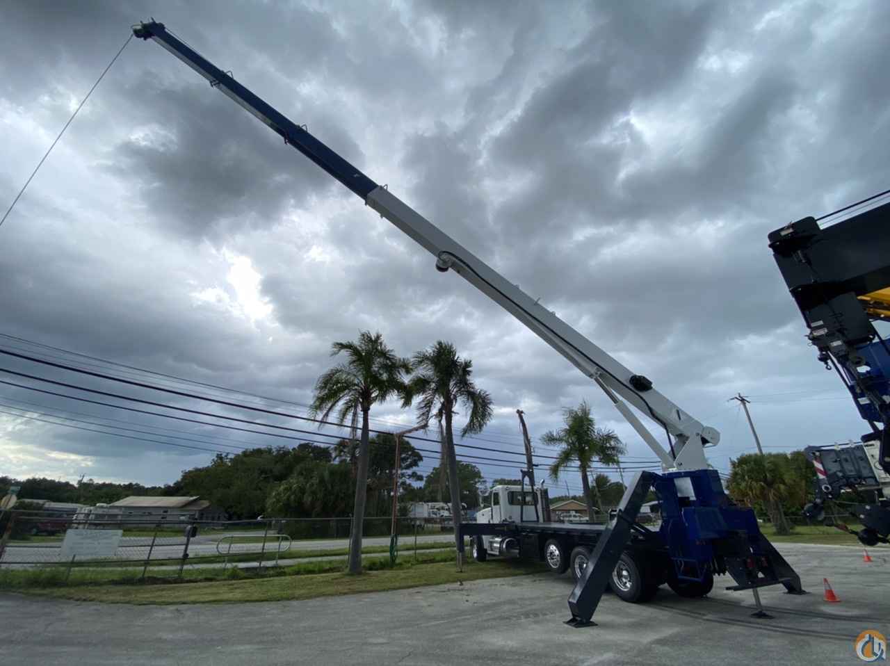 MANITEX 30124WL 30 TON 124’ REAR MOUNT, 2012 500 HP PETE 365 Boom Truck Crane (Sold) in New York Crane Network image 9