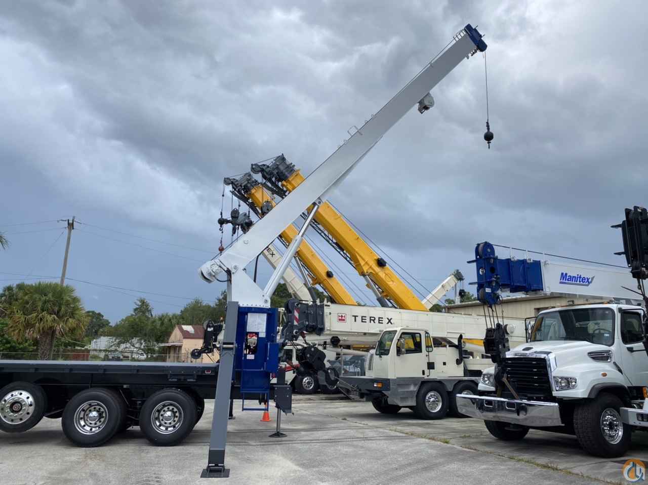 MANITEX 30124WL 30 TON 124’ REAR MOUNT, 2012 500 HP PETE 365 Boom Truck Crane (Sold) in New York Crane Network image 13