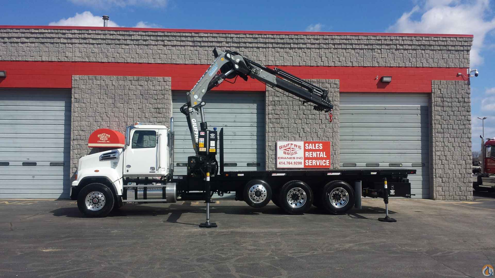 NEW MANITEX 38528 SP GOLD ARTICULATING CRANE Mounted Knuckle Boom Crane (Sold) in Milwaukee Wisconsin Crane Network image 1