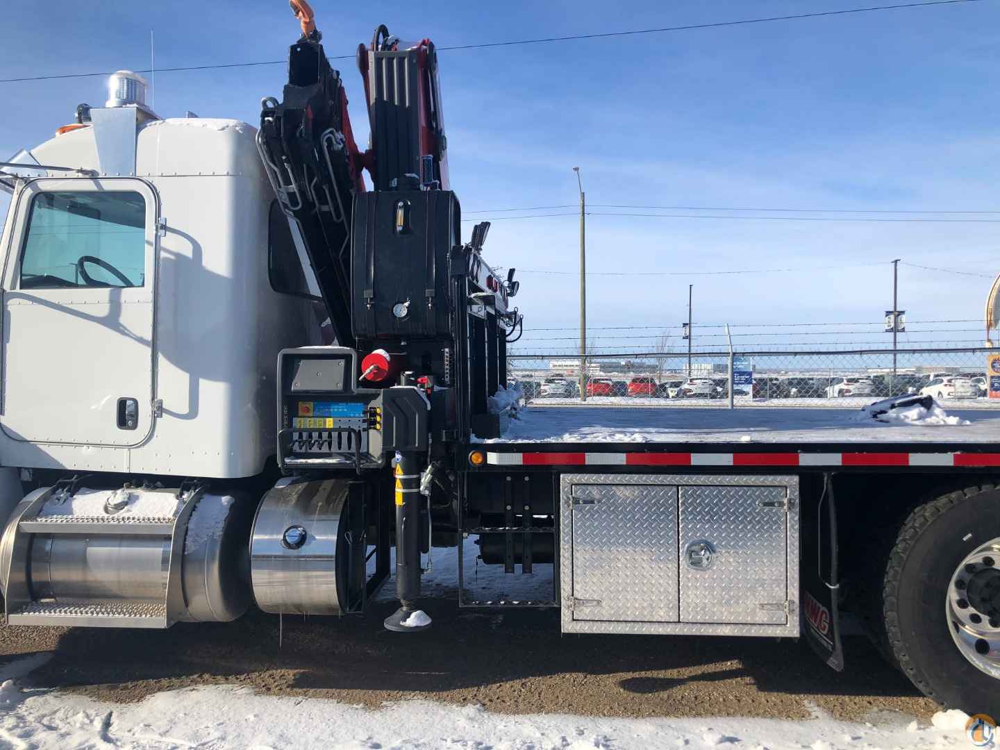 2020 Ferrari 13 Ton Knuckle Boom 13ft Deck Truck Mounted Knuckle Boom Crane (Sold) in Alberta Canada Crane Network image 5