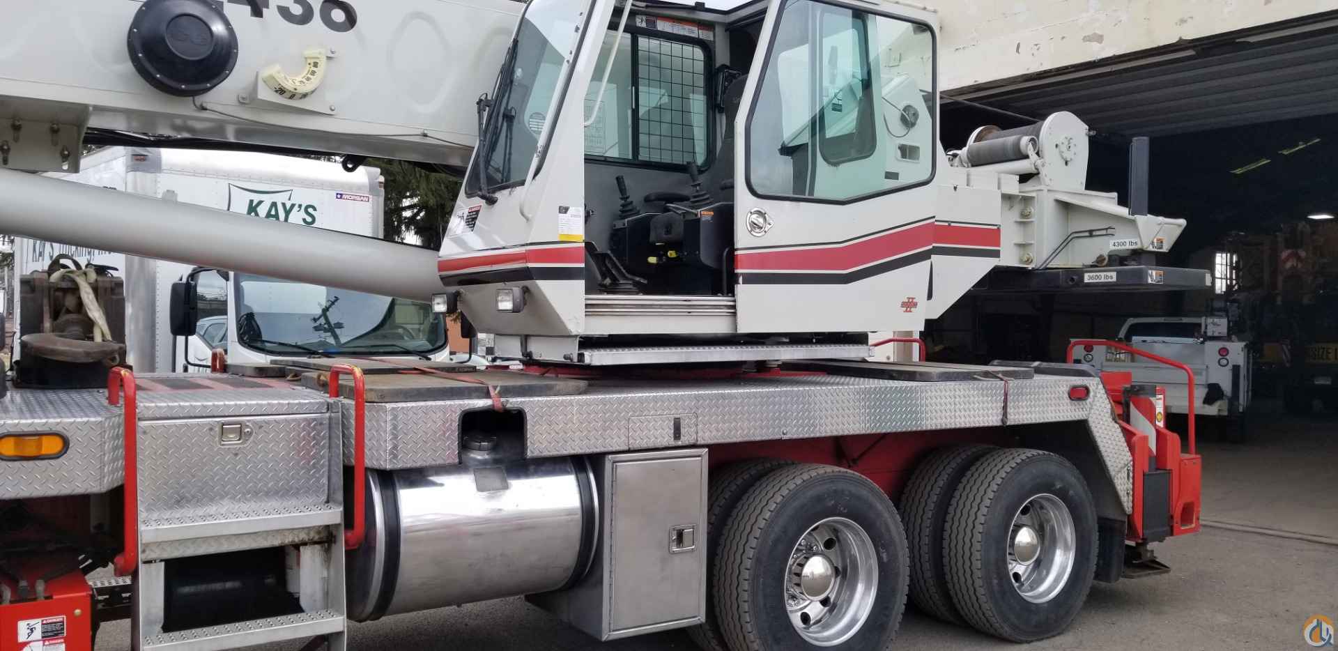 2007 Link Belt HTC-8660 II Truck Mounted Telescopic Boom Crane (Sold) in South Windsor Connecticut Crane Network image 18