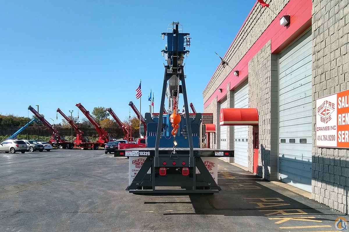 NEW MANITEX 1970C MOUNTED ON A 2020 FREIGHTLINER Boom Truck Crane (Sold) in Milwaukee Wisconsin Crane Network image 8