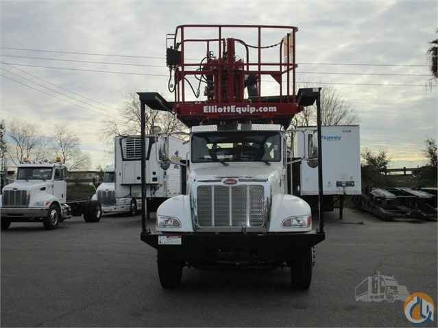 2016 Elliott G85R Bucket/Service Truck Crane (Sold) in West Sacramento California Crane Network image 2