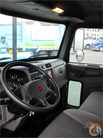 2016 Elliott G85R Bucket/Service Truck Crane (Sold) in West Sacramento California Crane Network image 8