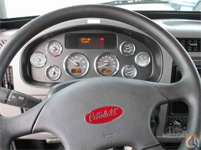 2016 Elliott G85R Bucket/Service Truck Crane (Sold) in West Sacramento California Crane Network image 10