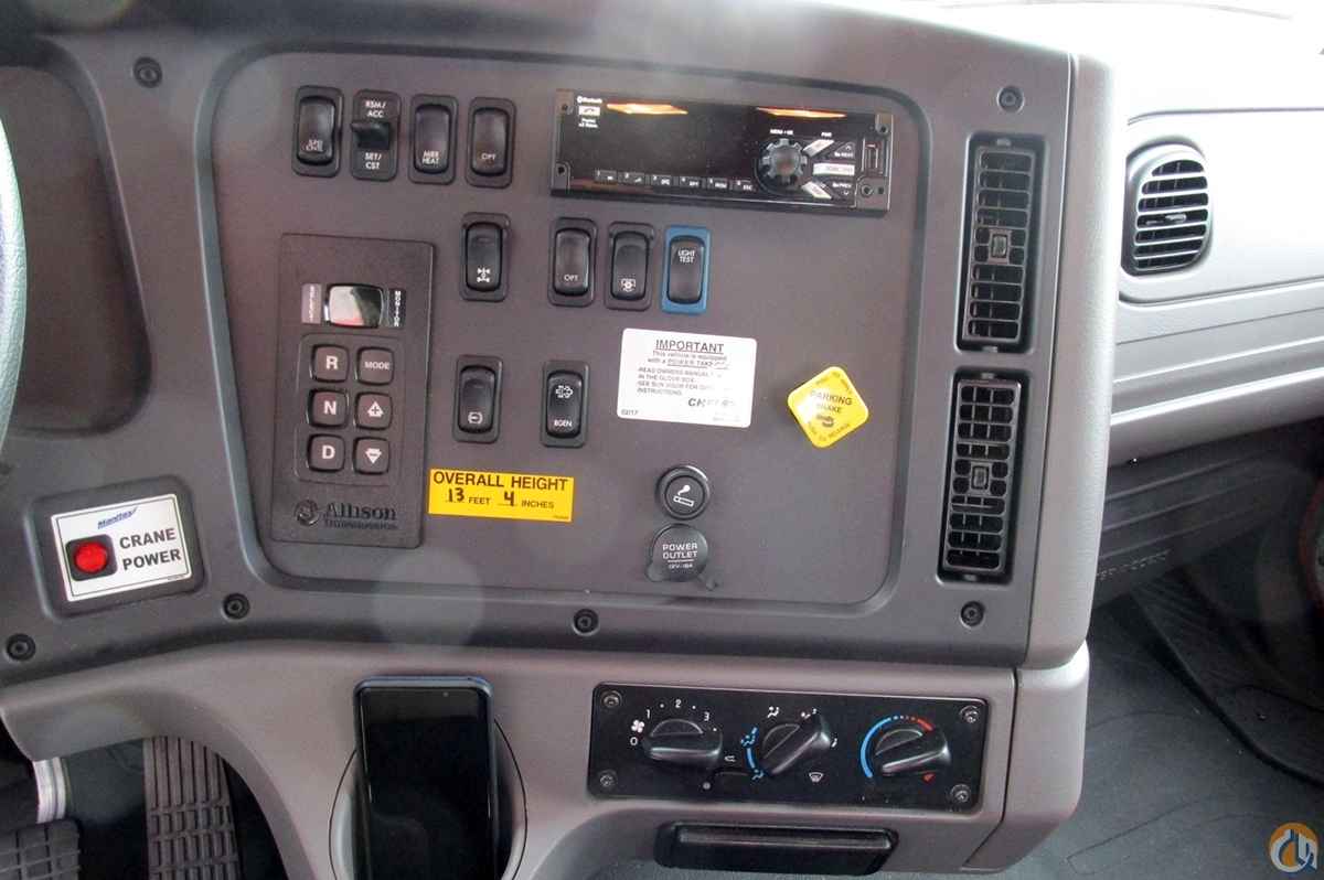 MANITEX 30102C AVAILABLE AT GIUFFRE BROS Boom Truck Crane (Sold) in Milwaukee Wisconsin Crane Network image 11