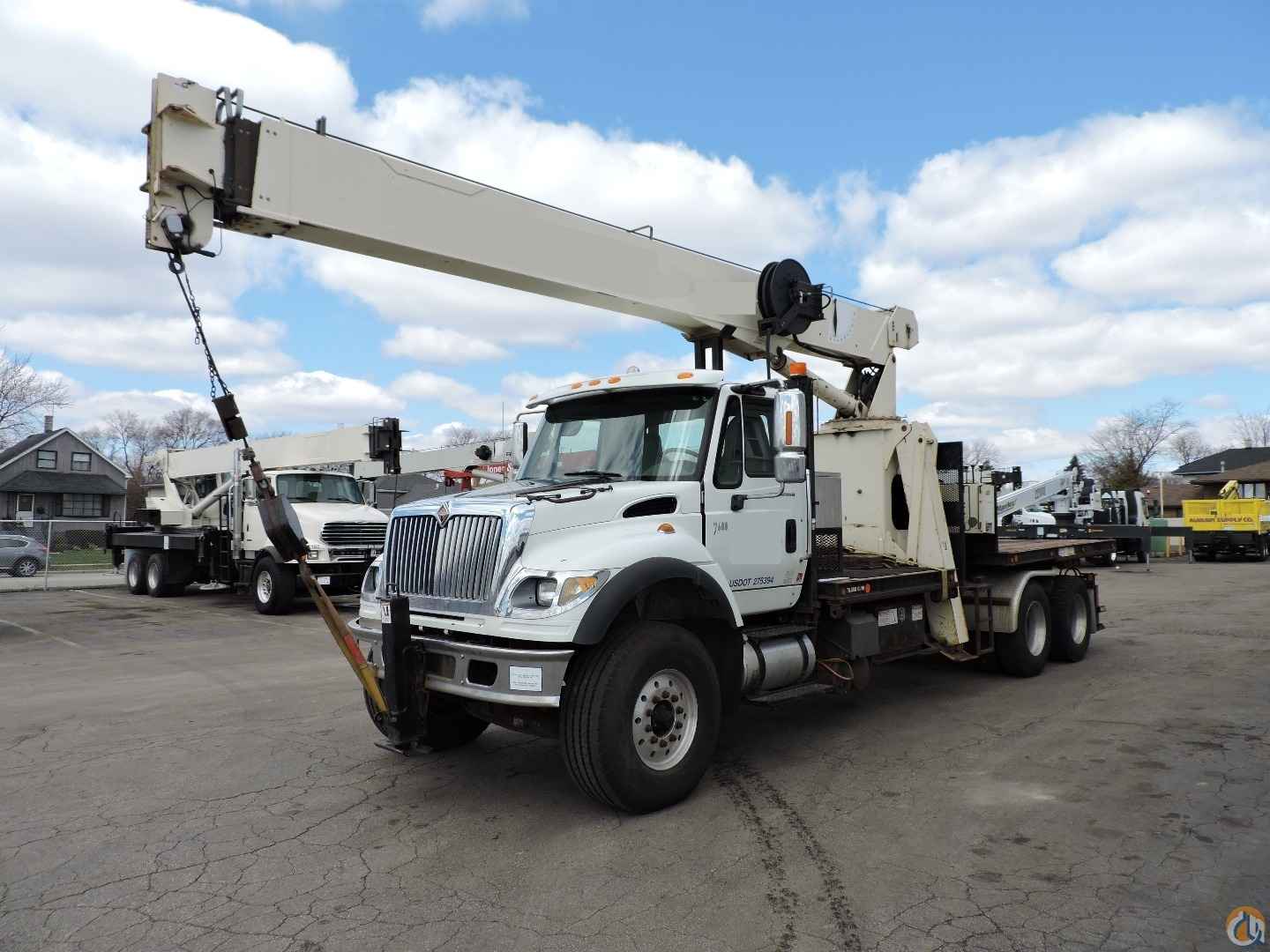 680D Tractor Mount Crane on a 2004 International 7600 6x4 Boom Truck Crane (Sold) in Lyons Illinois Crane Network image 3