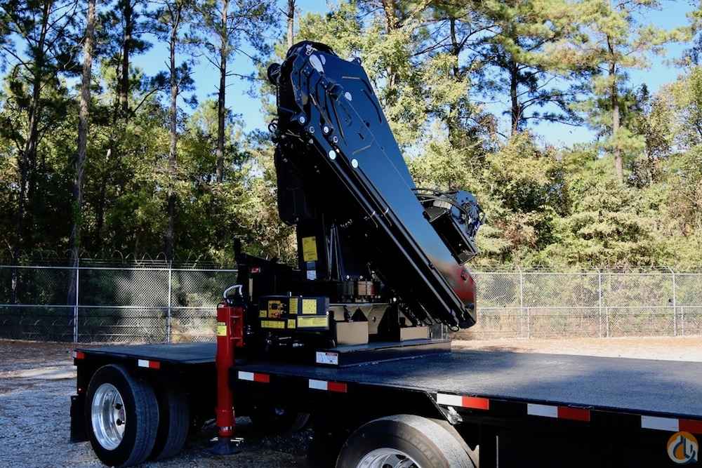 New 2018 Fassi F335RA.2.25 knuckle boom crane (unmounted) Mounted Knuckle Boom Crane (Sold) in Houston Texas Crane Network image 1