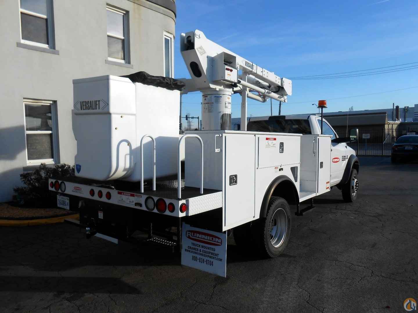 SST-40 EIH, 2017 Dodge 5500 4x4 diesel Bucket/Service Truck Crane (Sold) in Lyons Illinois Crane Network image 4