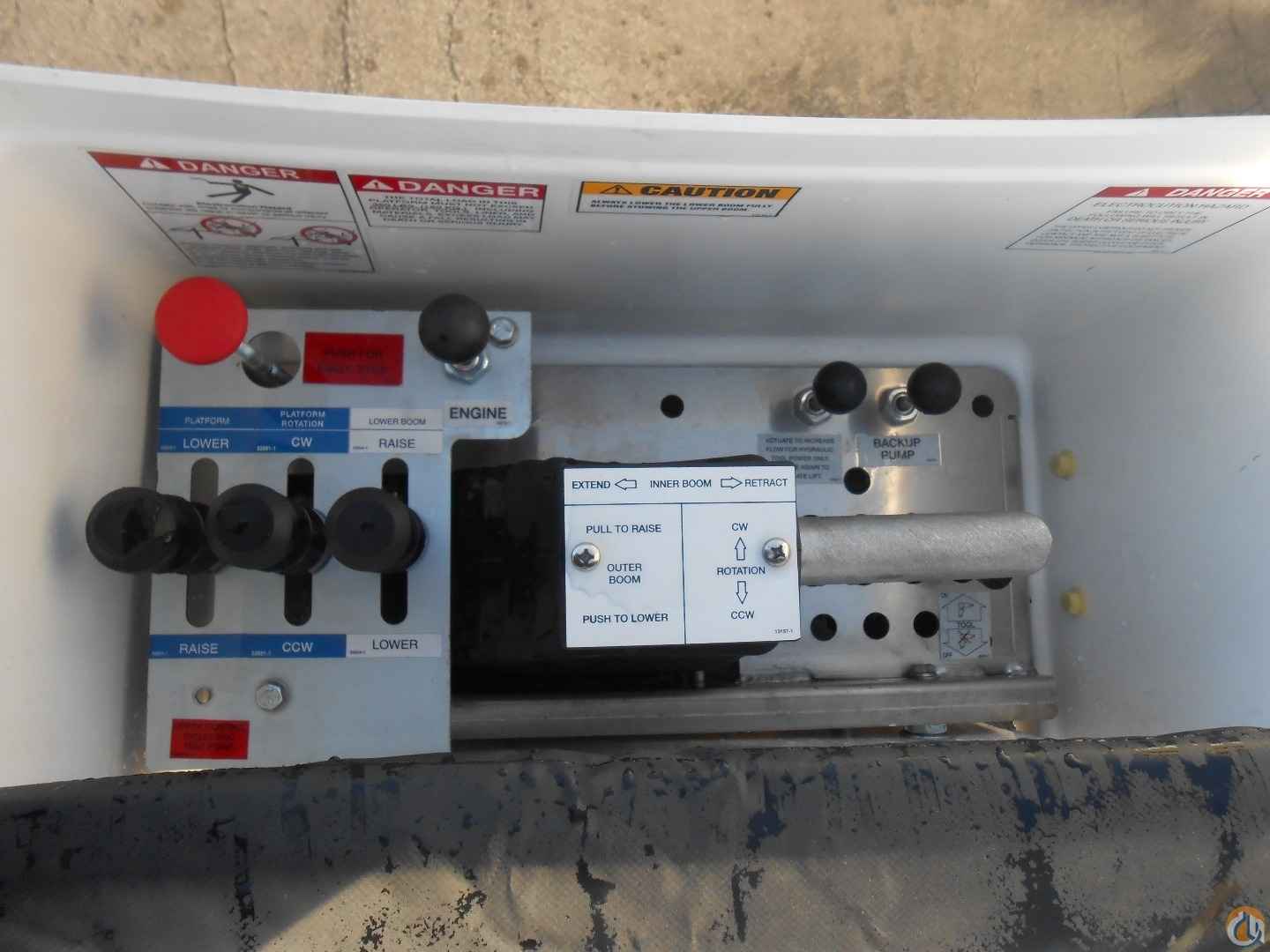 SST-40 EIH, 2017 Dodge 5500 4x4 diesel Bucket/Service Truck Crane (Sold) in Lyons Illinois Crane Network image 9