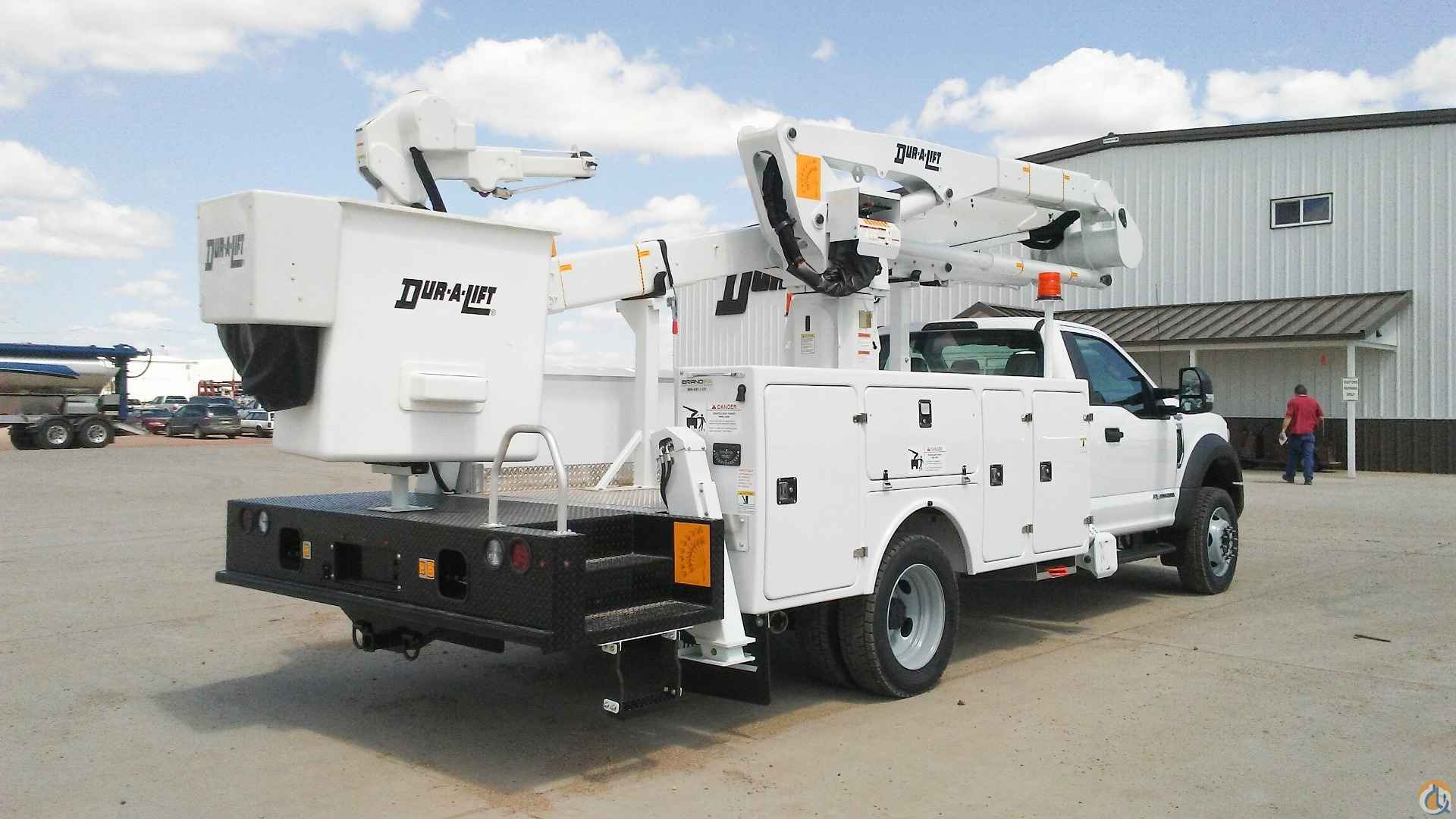 DPM2-47DU insulated bucked truck, 2018 Ford F550 diesel 4x4 Bucket/Service Truck Crane (Sold) in Lyons Illinois Crane Network image 2