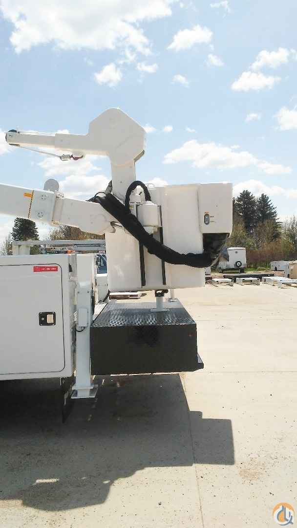 DPM2-47DU insulated bucked truck, 2018 Ford F550 diesel 4x4 Bucket/Service Truck Crane (Sold) in Lyons Illinois Crane Network image 5