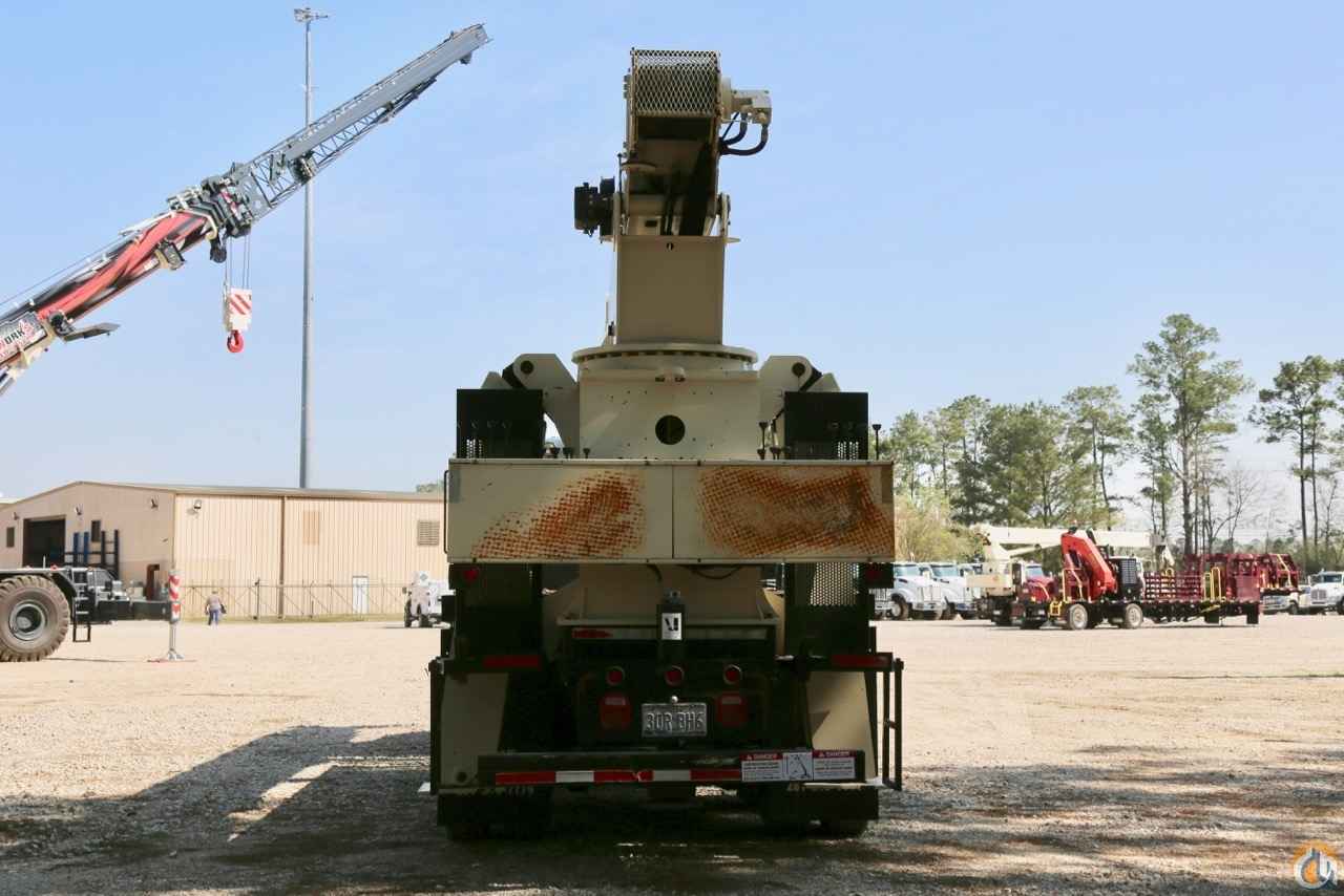 Used National 900A mounted to 2007 Peterbilt 340 chassis Boom Truck Crane (Sold) in Houston Texas Crane Network image 3