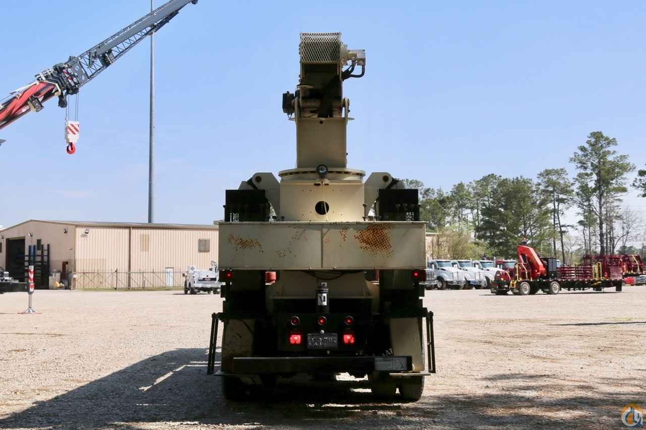 Used National 900A mounted to 2007 Peterbilt 340 chassis Boom Truck Crane (Sold) in Houston Texas Crane Network image 3