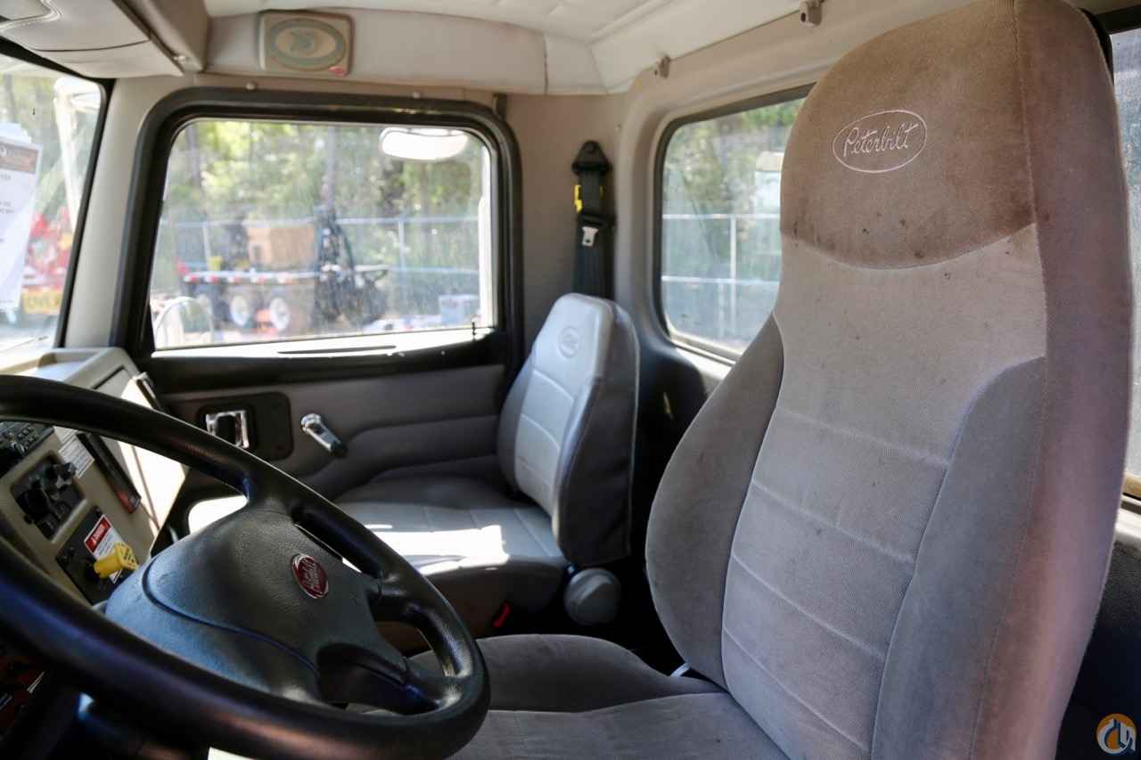 Used National 900A mounted to 2007 Peterbilt 340 chassis Boom Truck Crane (Sold) in Houston Texas Crane Network image 10