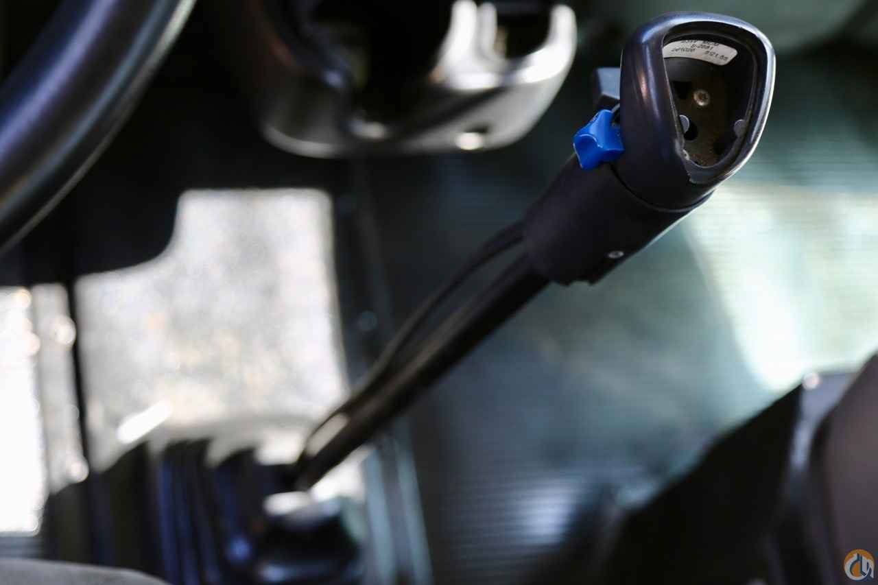 Used National 900A mounted to 2007 Peterbilt 340 chassis Boom Truck Crane (Sold) in Houston Texas Crane Network image 14