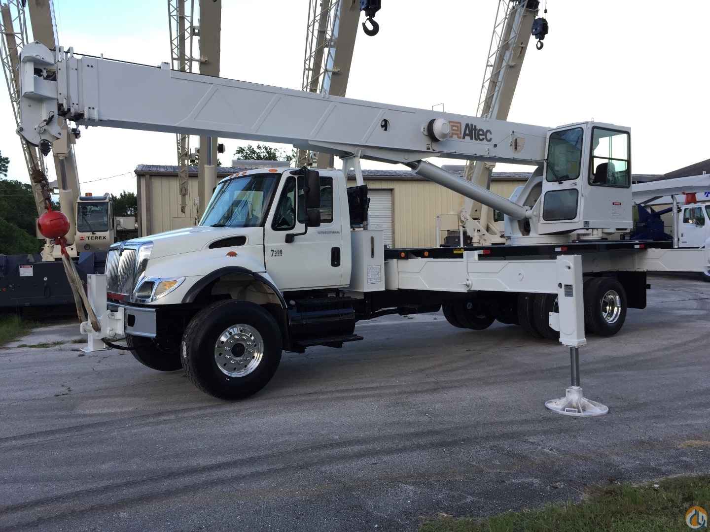2007 INTERNATIONAL HT570 W/ ALTEC 38 ton AC38127S Boom Truck Crane (Sold) in Fort Pierce Florida Crane Network image 27