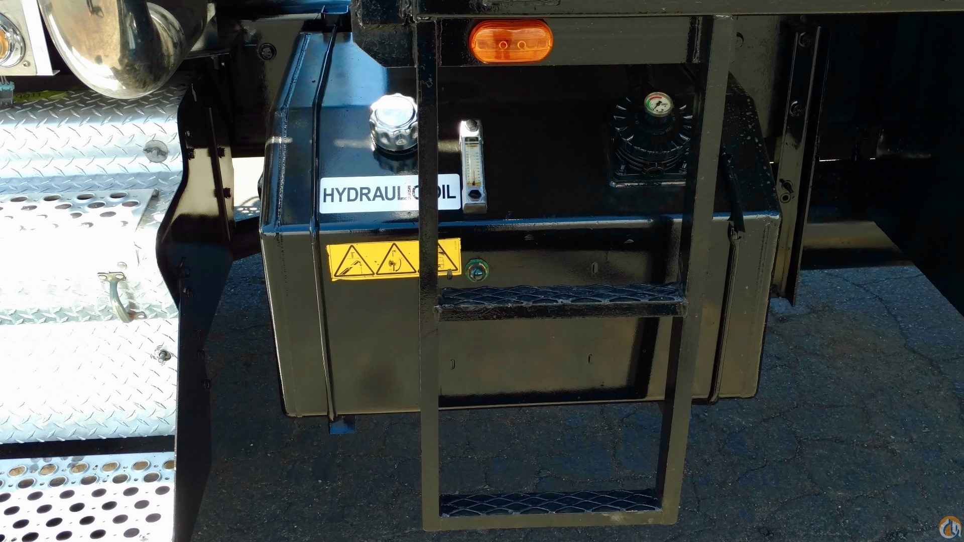 HIAB XS 288 EP-3 HiPro mounted to 2004 Kenworth T800 flatbed Mounted Knuckle Boom Crane (Sold) in San Marcos California Crane Network image 13