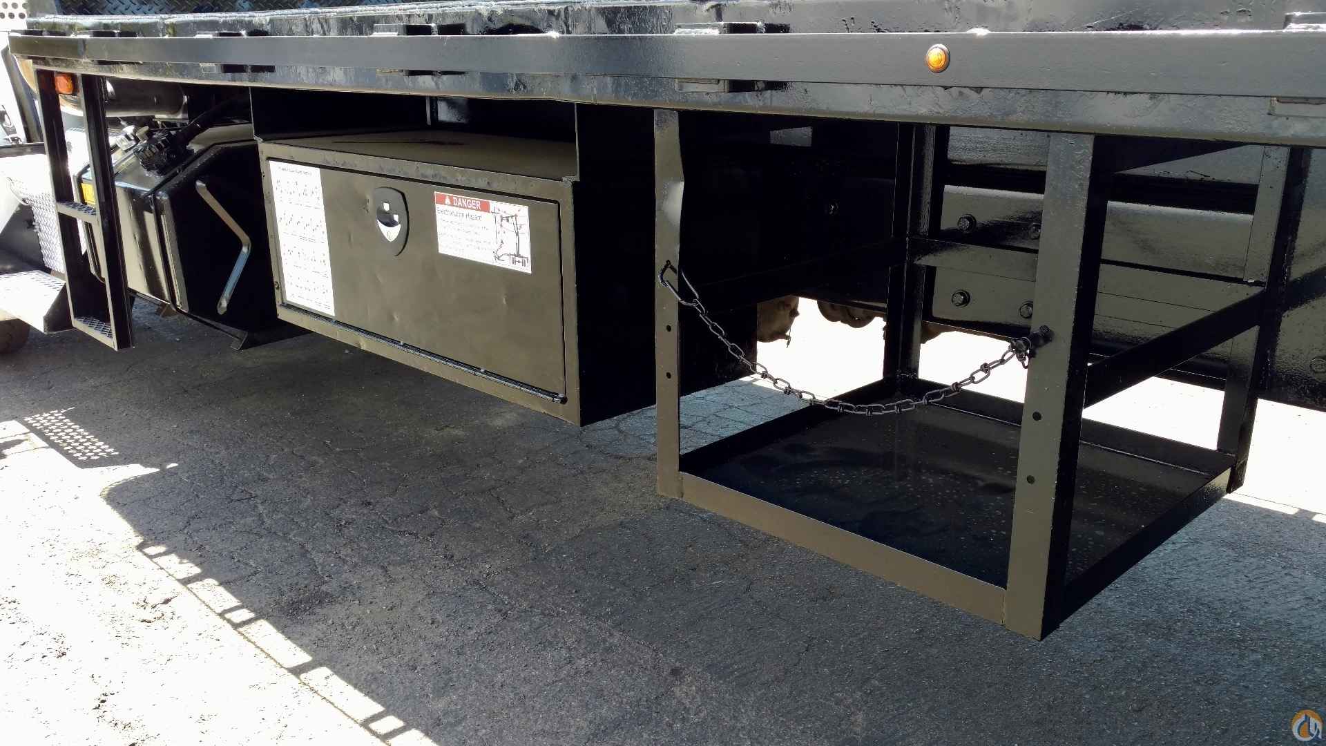 HIAB XS 288 EP-3 HiPro mounted to 2004 Kenworth T800 flatbed Mounted Knuckle Boom Crane (Sold) in San Marcos California Crane Network image 21