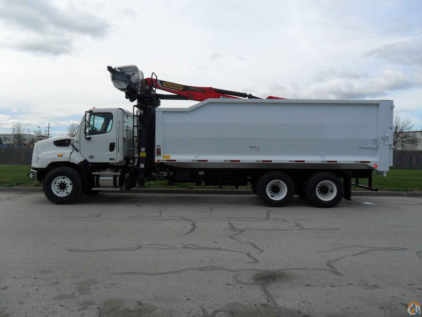 Palfinger Epsilon/Palfinger M13A80 Material Handler Crane (Sold) in Olathe Kansas Crane Network image 10