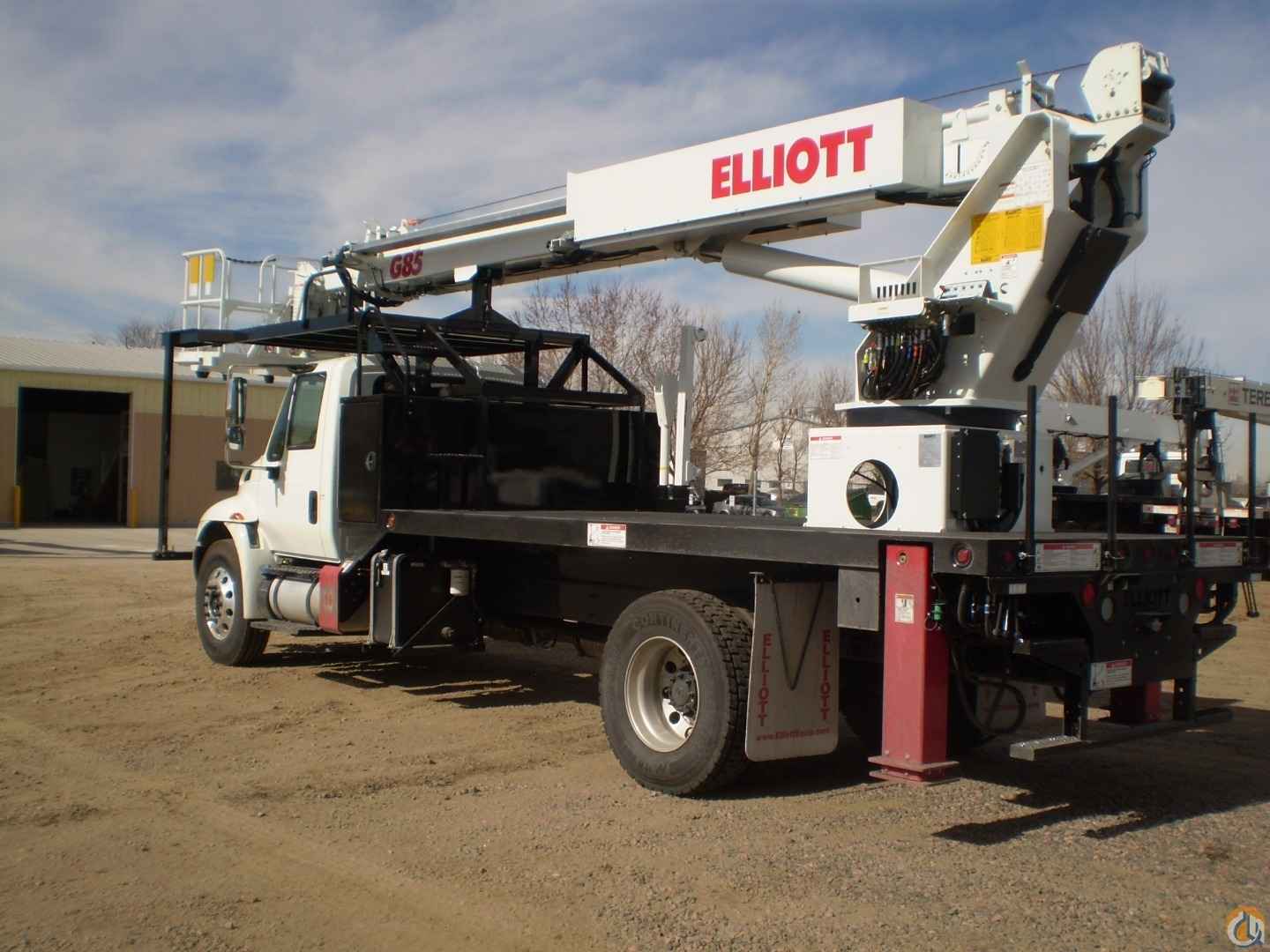 New Elliott HiReach G85R mounted to 2016 International 4300 Aerial Man Lifts Crane (Sold) in Colorado Crane Network image 4
