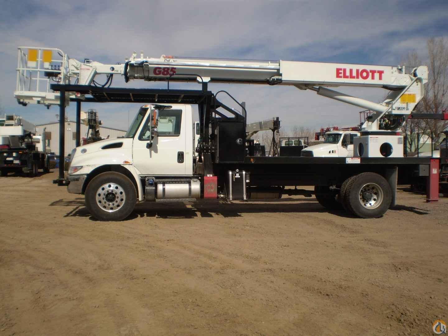 New Elliott HiReach G85R mounted to 2016 International 4300 Aerial Man Lifts Crane (Sold) in Colorado Crane Network image 5